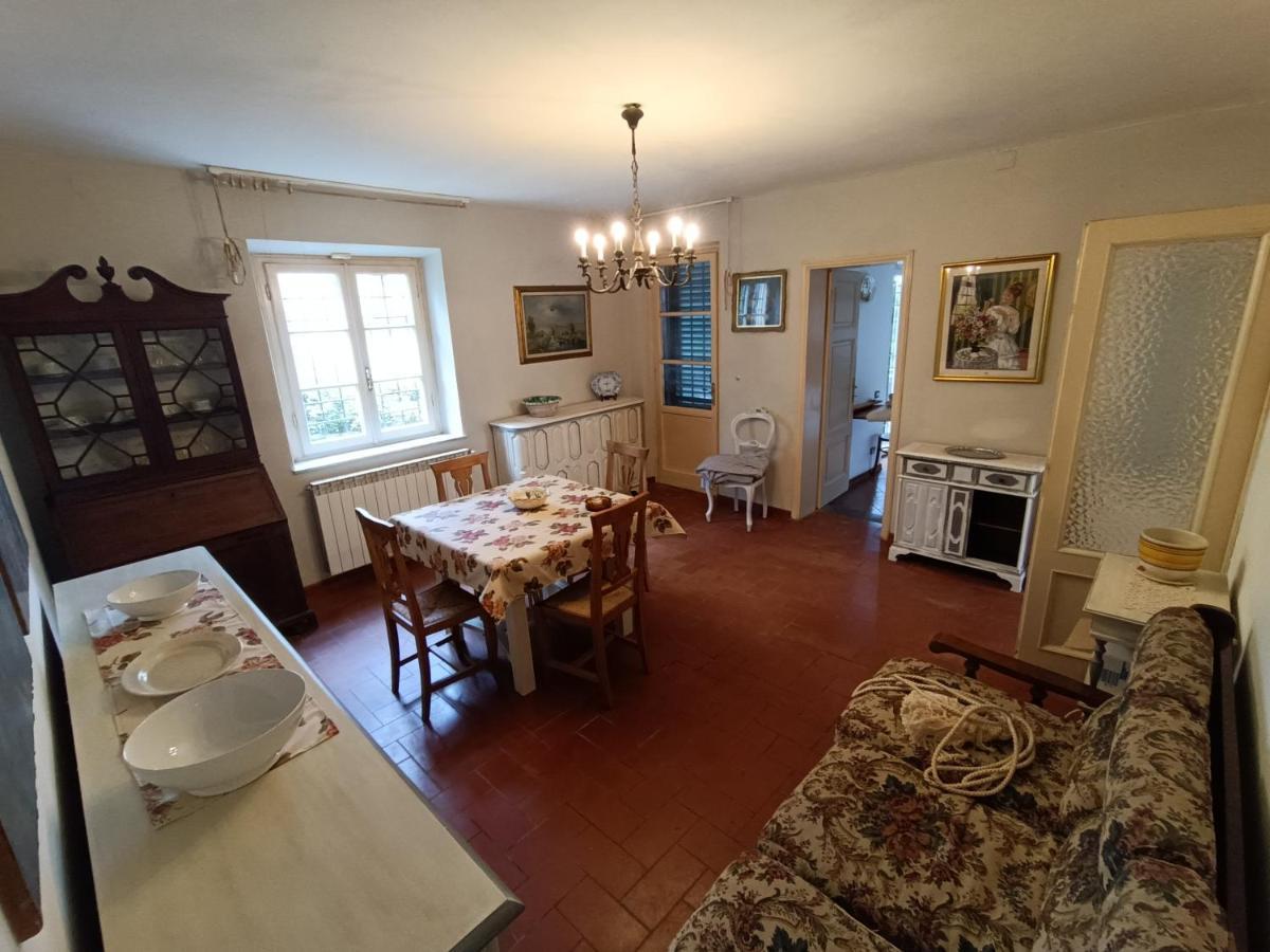 Cozy Near The Walls Apartamento